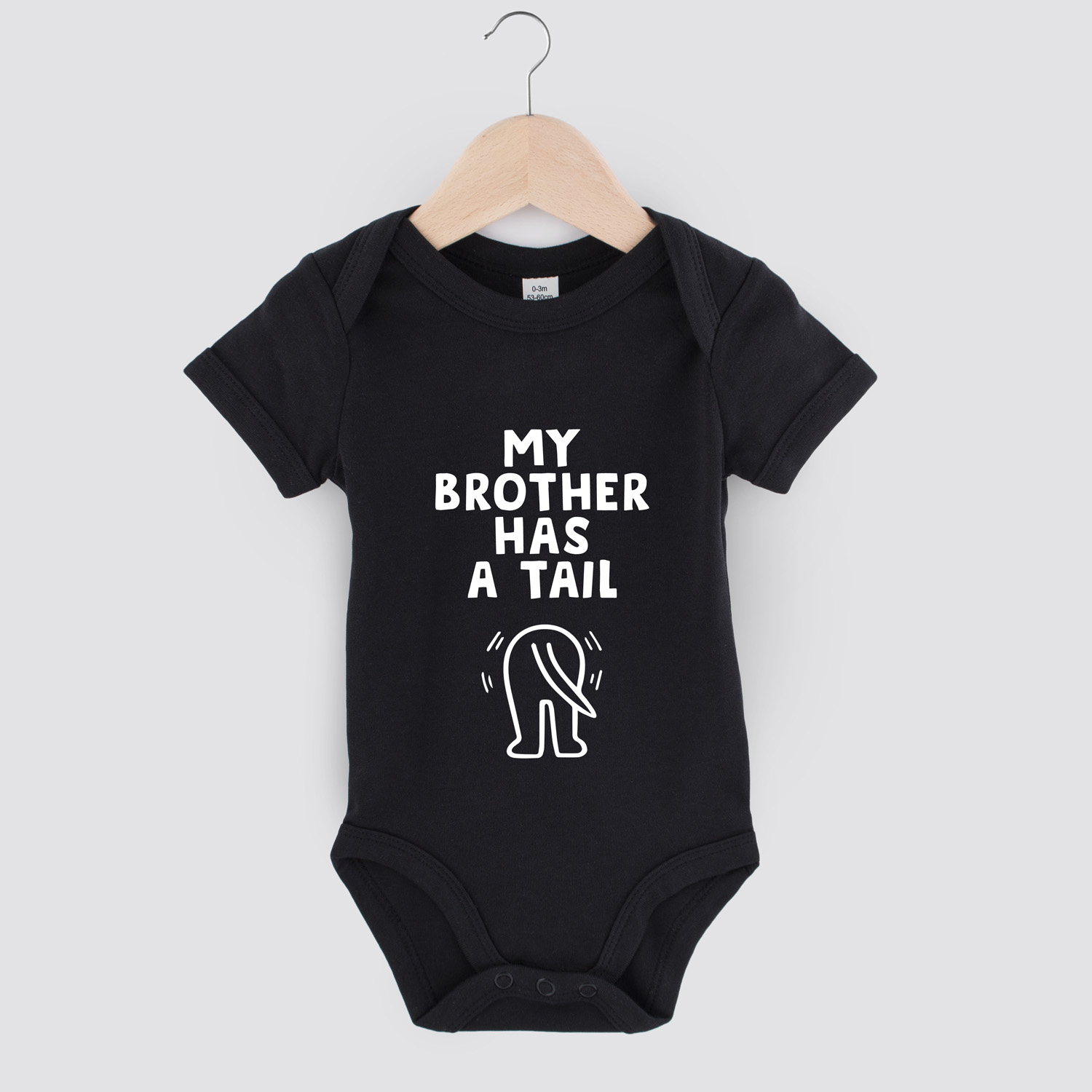 my-brother-has-a-tail-baby-romper-zwart.jpg